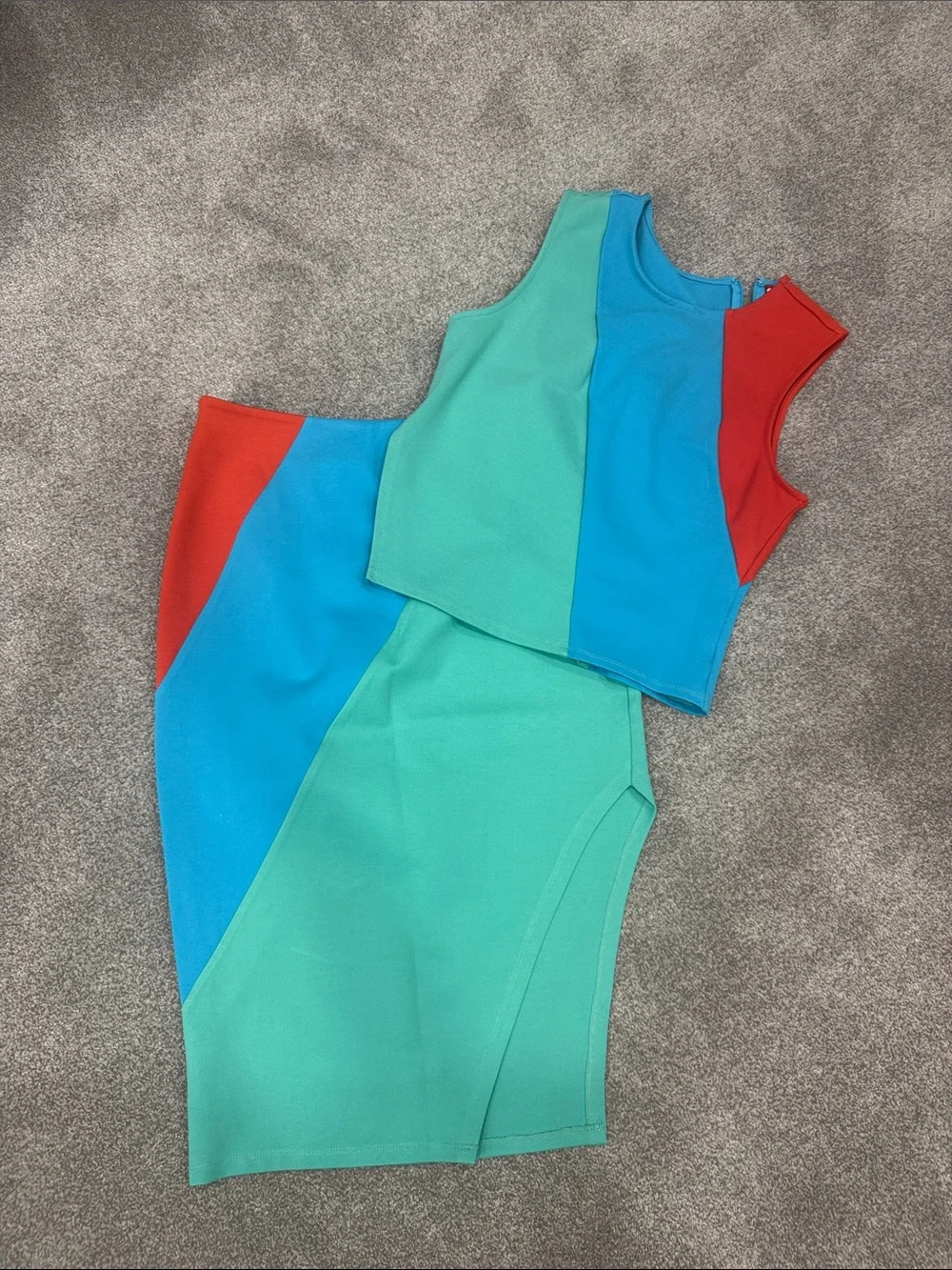 STAUD Colorblock matching Set in Teal, Turquoise & Red